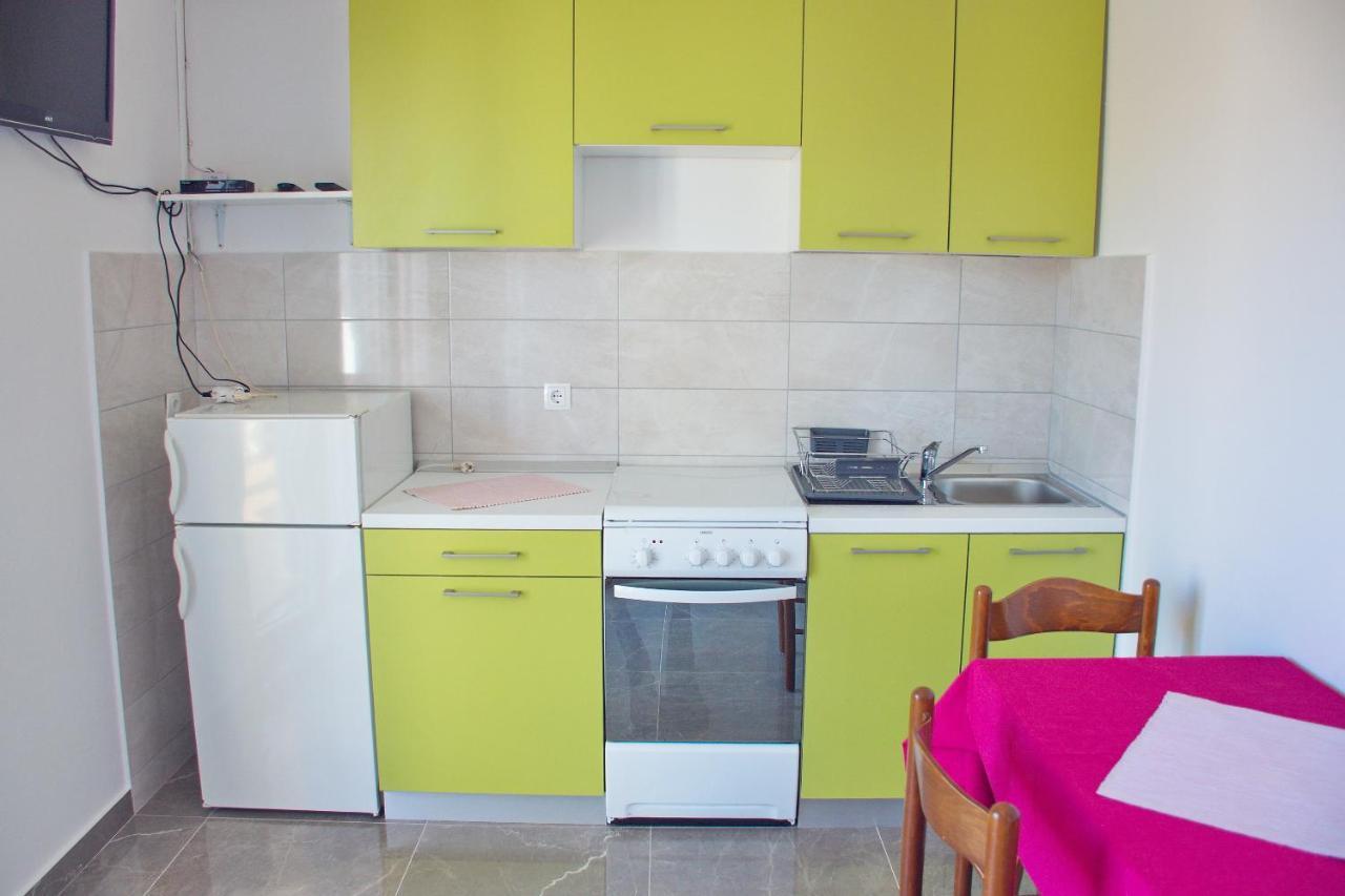 Apartmani Vidusin Novalja Ngoại thất bức ảnh