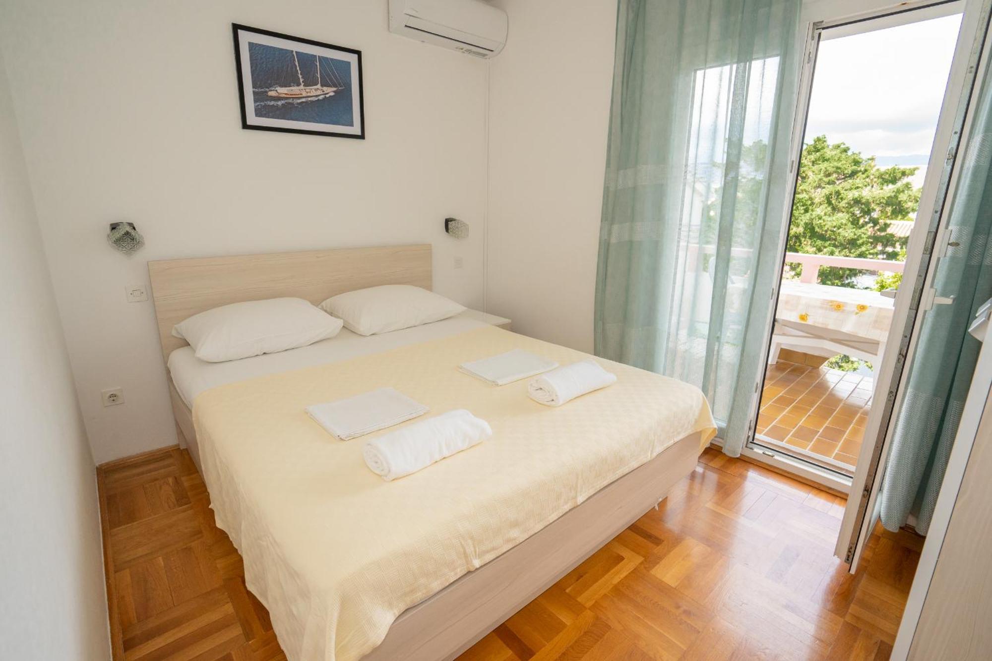 Apartmani Vidusin Novalja Ngoại thất bức ảnh