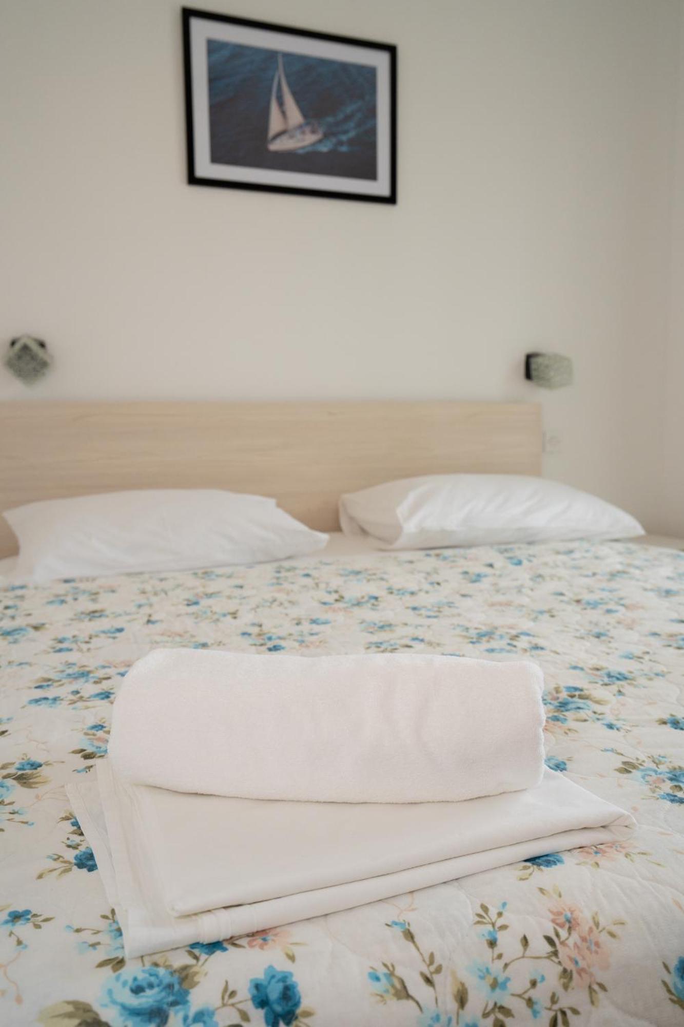 Apartmani Vidusin Novalja Ngoại thất bức ảnh