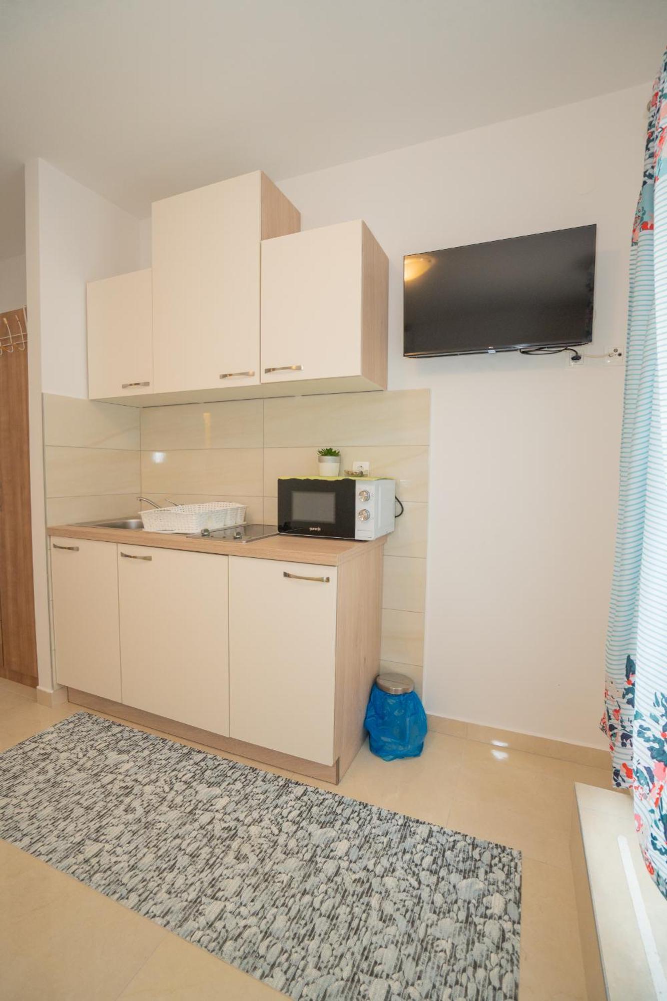 Apartmani Vidusin Novalja Ngoại thất bức ảnh