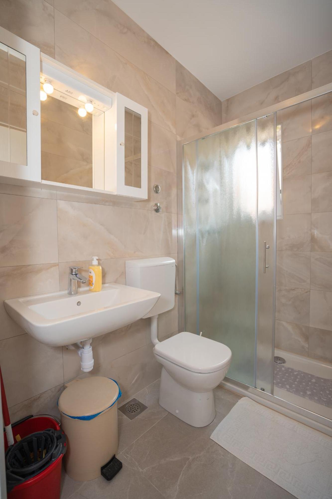 Apartmani Vidusin Novalja Ngoại thất bức ảnh